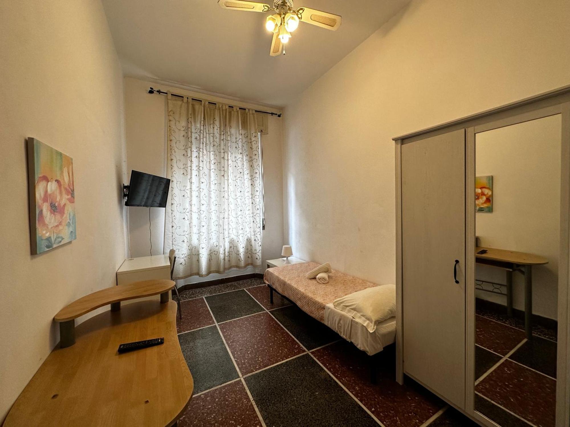 Holiday Pisa Gare 2 Bed & Breakfast エクステリア 写真